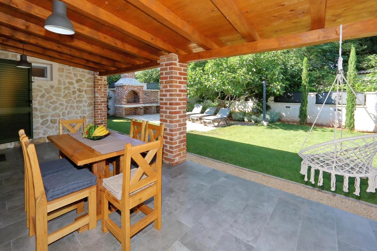 Stone Fantasy Villa Zadar Exterior photo
